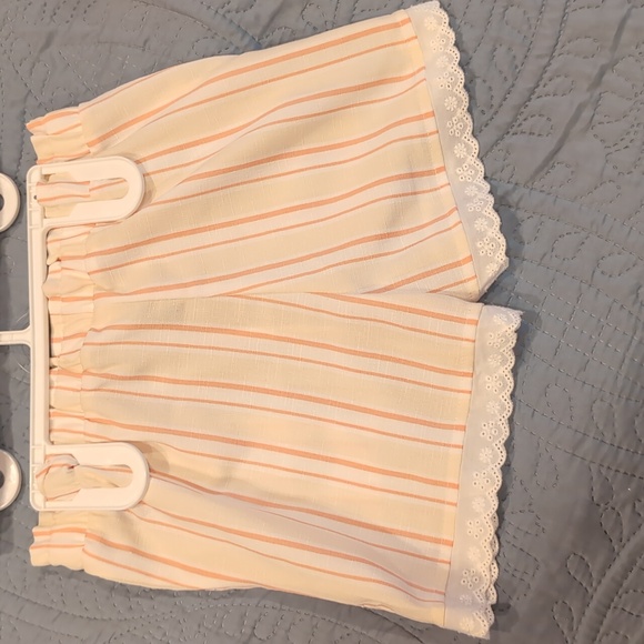 BNWT Nicole Miller New York. 4T Girls clothes set. 2 sleeveless tops, 2 bottoms. - Picture 6 of 8